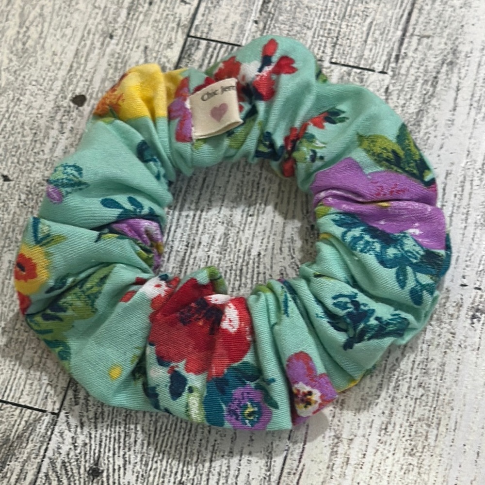Chic Jem Green and Red Floral Hair Scrunchie Accessory